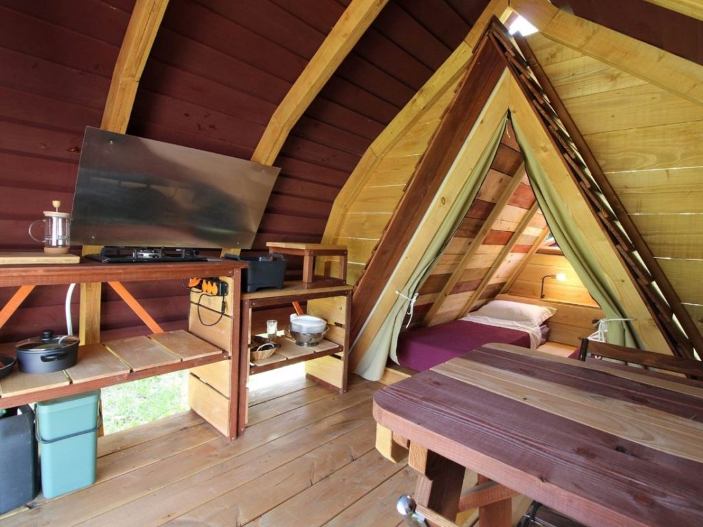 HEBERGEMENT INSOLITE VISION NOISETTE CABANE